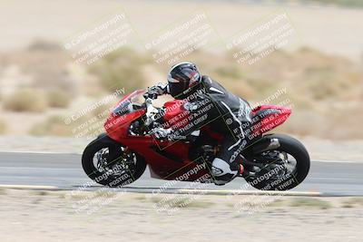 media/May-05-2025-Moto Forza (Mon) [[3c1838c5e5]]/2-B Group/Session 3 (Panning Test Turn 14 Inside)/